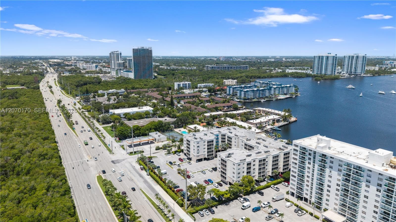 CARLTON BAY CONDO · #4F in North Miami Beach - Photo 55