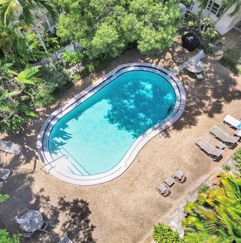 CAPRI WEST CONDO · #9 in Fort Lauderdale - Photo 13