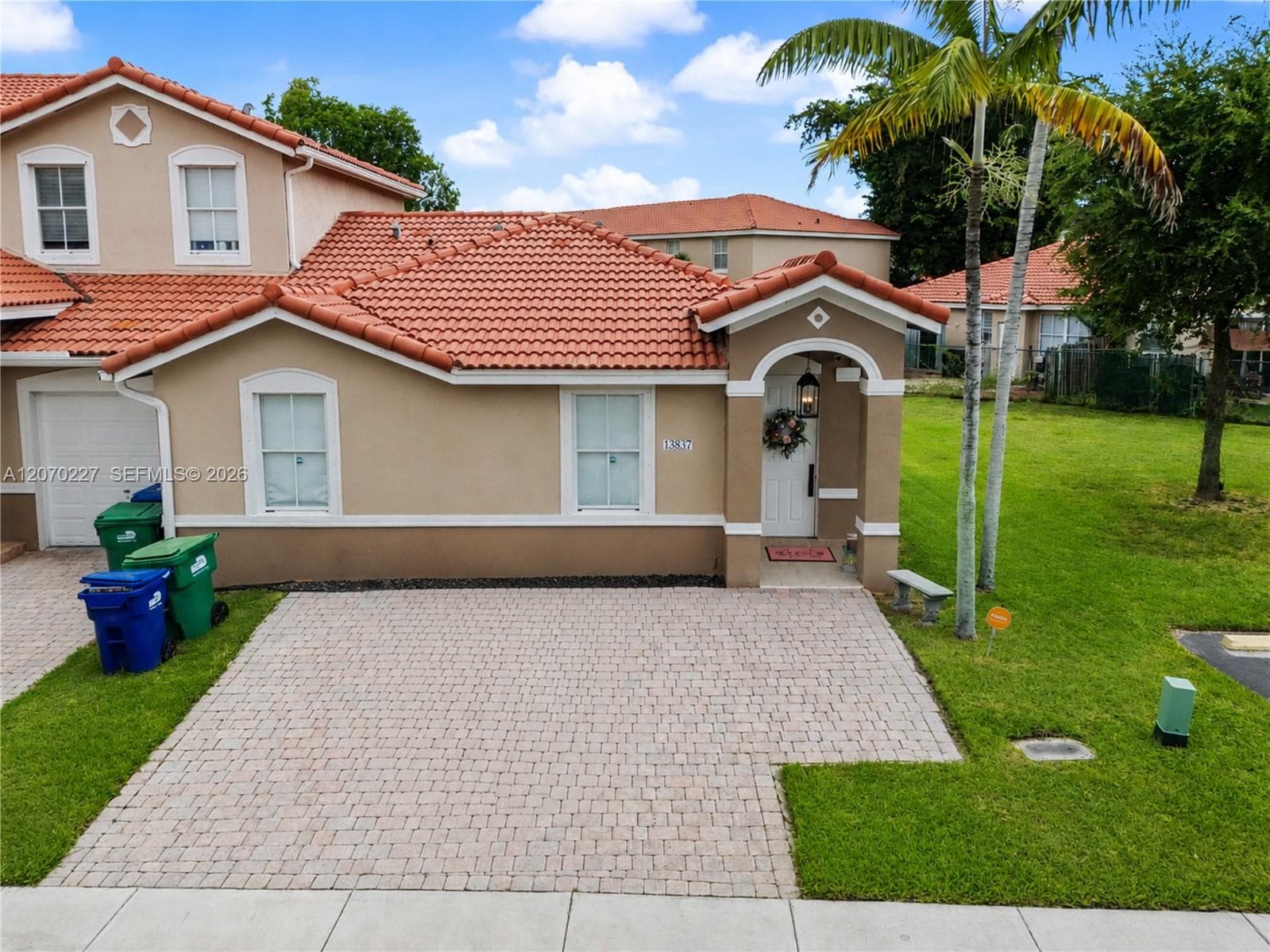 13837 SW 273rd Ter photo 1