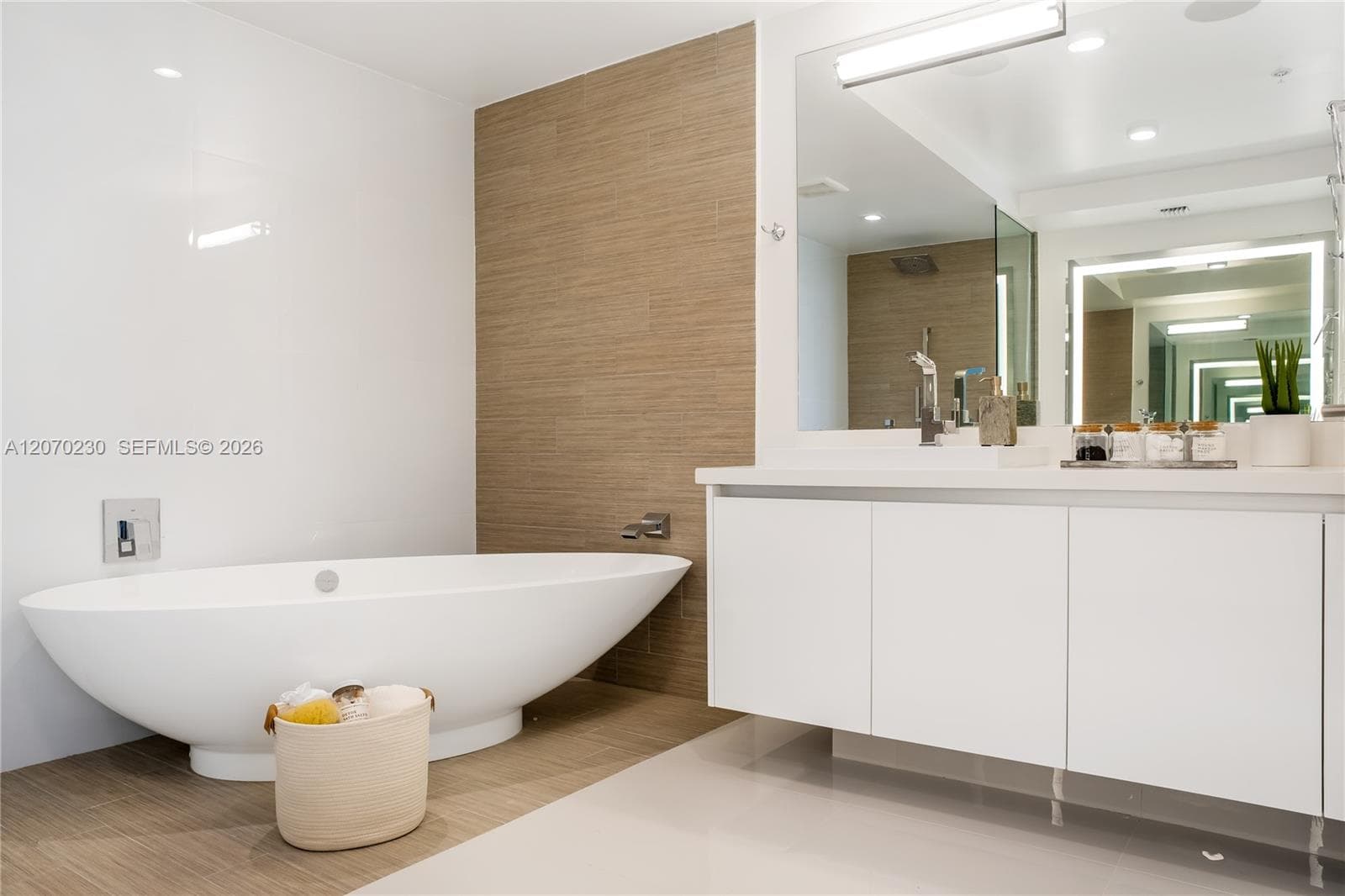 Parque Towers · #5-1102 in Sunny Isles Beach - Photo 13
