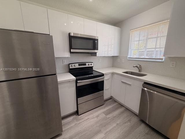 2054 NE 167th St # 122 #3-122 photo 14