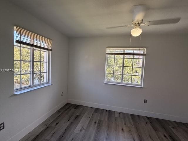2054 NE 167th St # 122 #3-122 photo 19