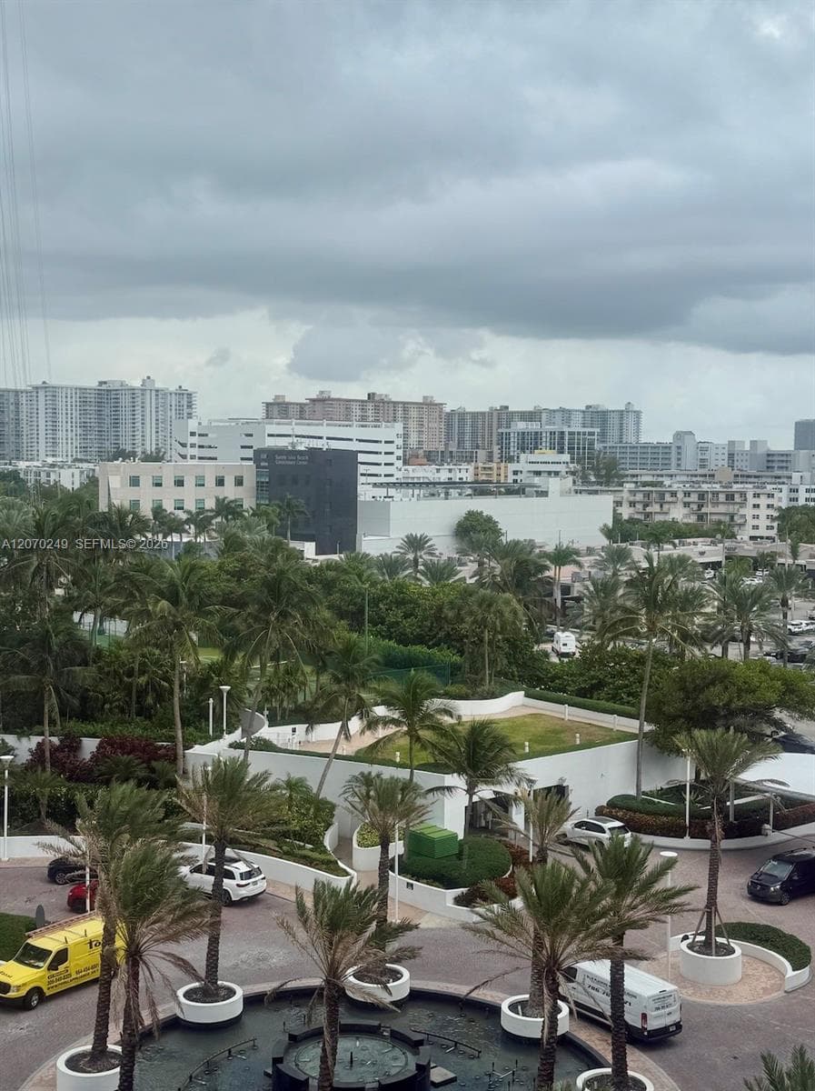 Trump Royale · #908 in Sunny Isles Beach - Photo 11