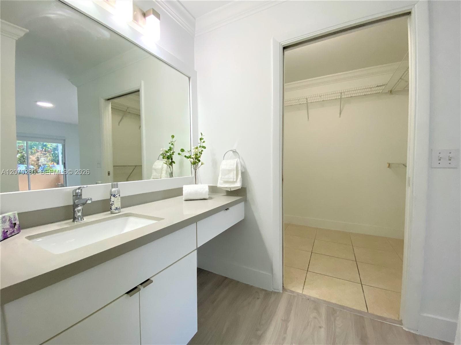 DORAL PK CO CLUB VILLAS C · #104 in Doral - Photo 17