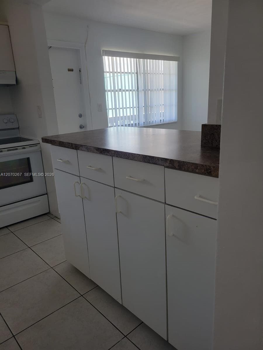 CARLYLE PLAZA CONDO · #604 in Miami Beach - Photo 3