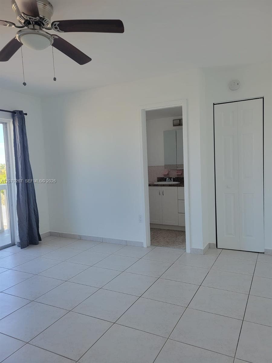 CARLYLE PLAZA CONDO · #604 in Miami Beach - Photo 25