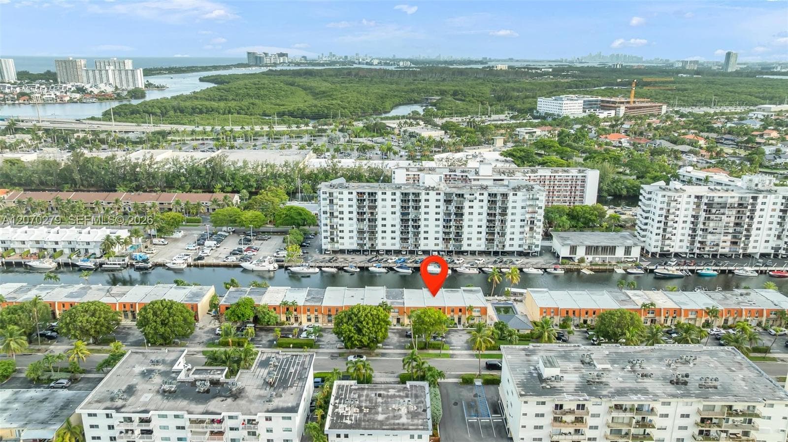 BEACH CLUB VILLAS CONDO · #34 in North Miami Beach - Photo 46