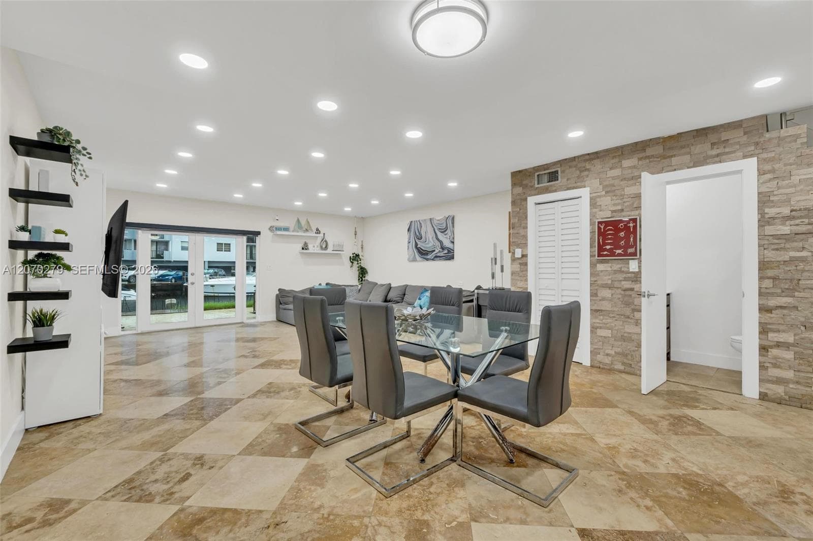 BEACH CLUB VILLAS CONDO · #34 in North Miami Beach - Photo 13