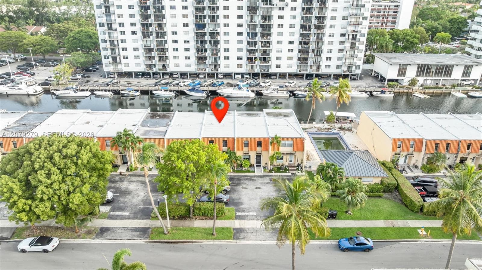 BEACH CLUB VILLAS CONDO · #34 in North Miami Beach - Photo 43