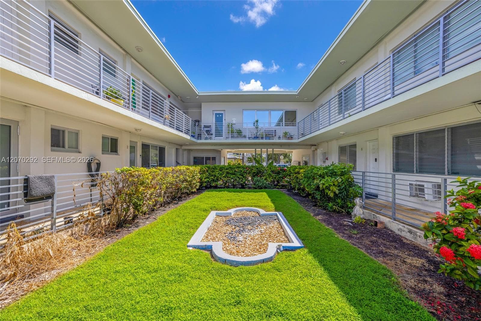 JOYCIA APARTMENTS · #7 in Miami Beach - Photo 5