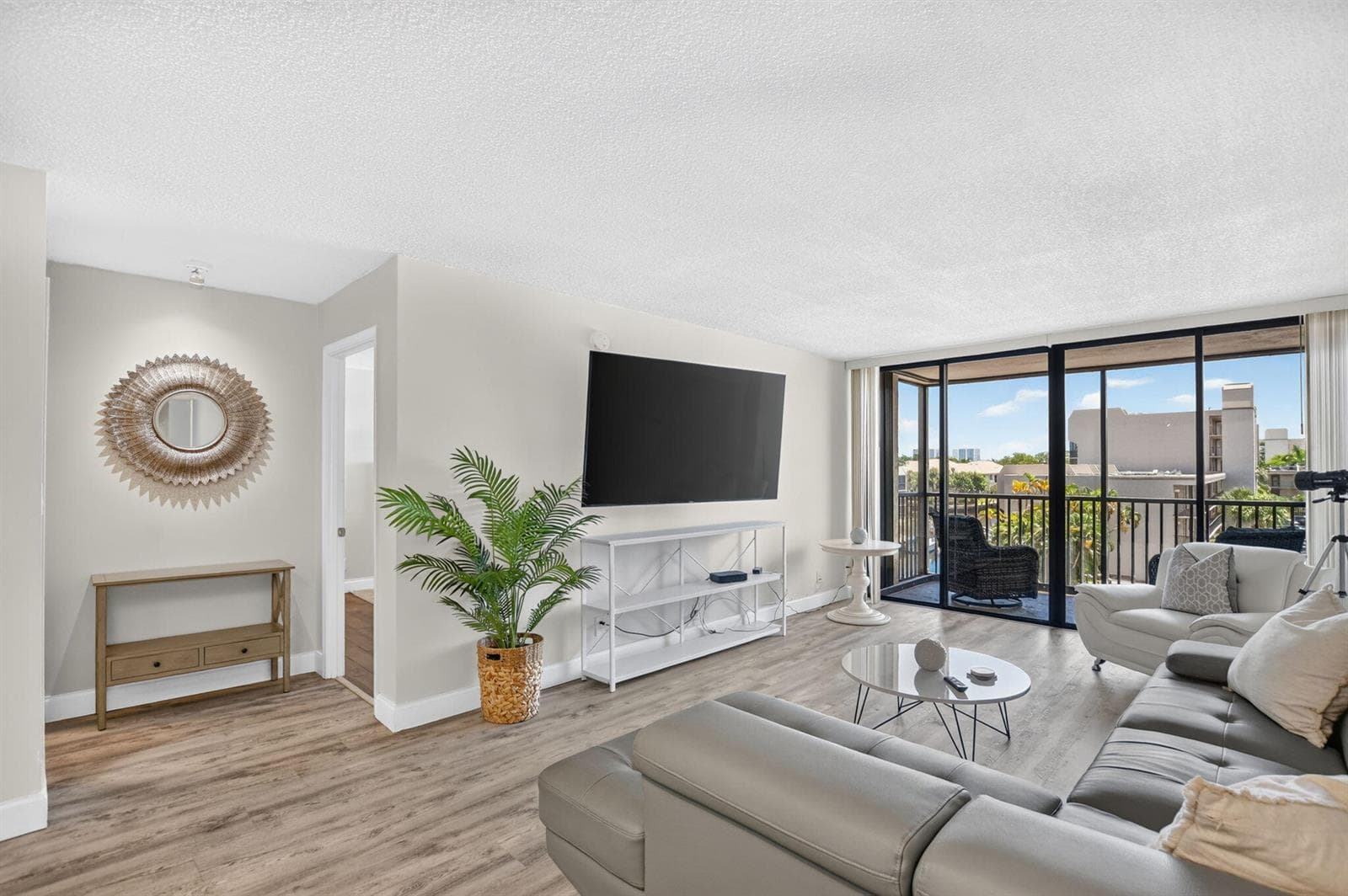 4 Royal Palm Way #403