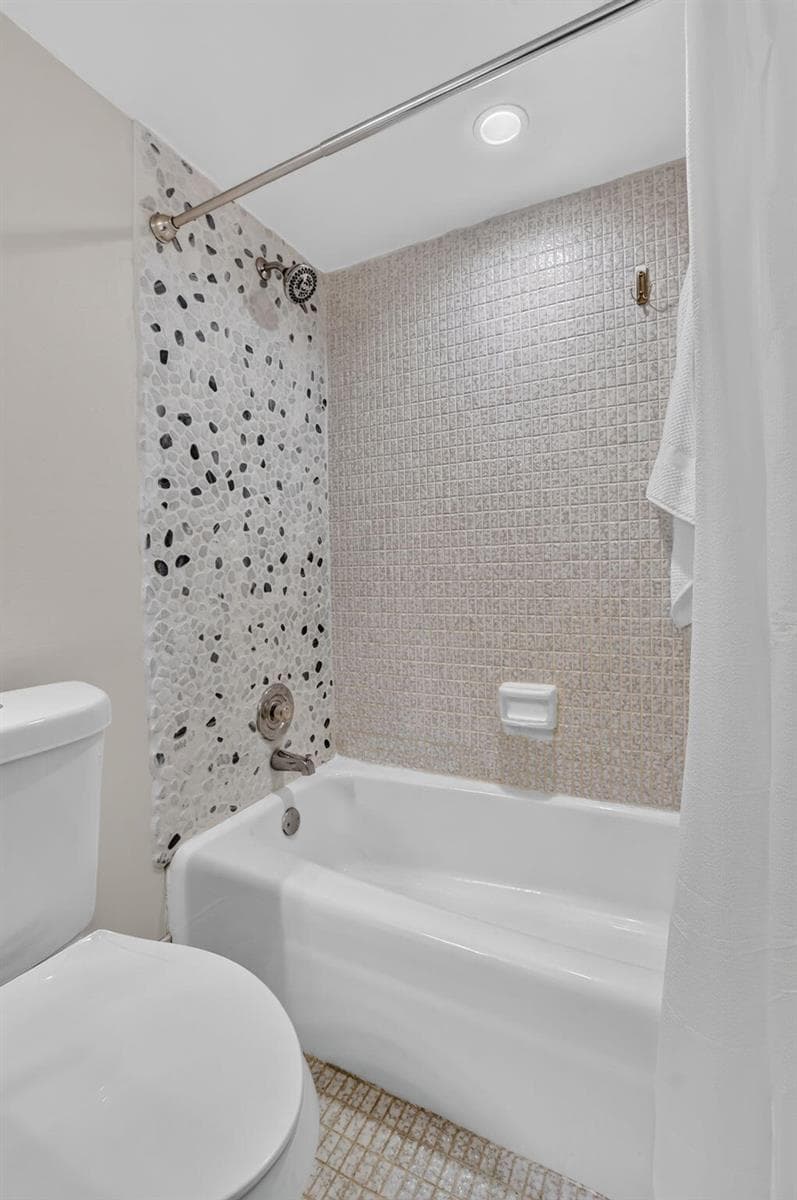 Combo Tub/Shower