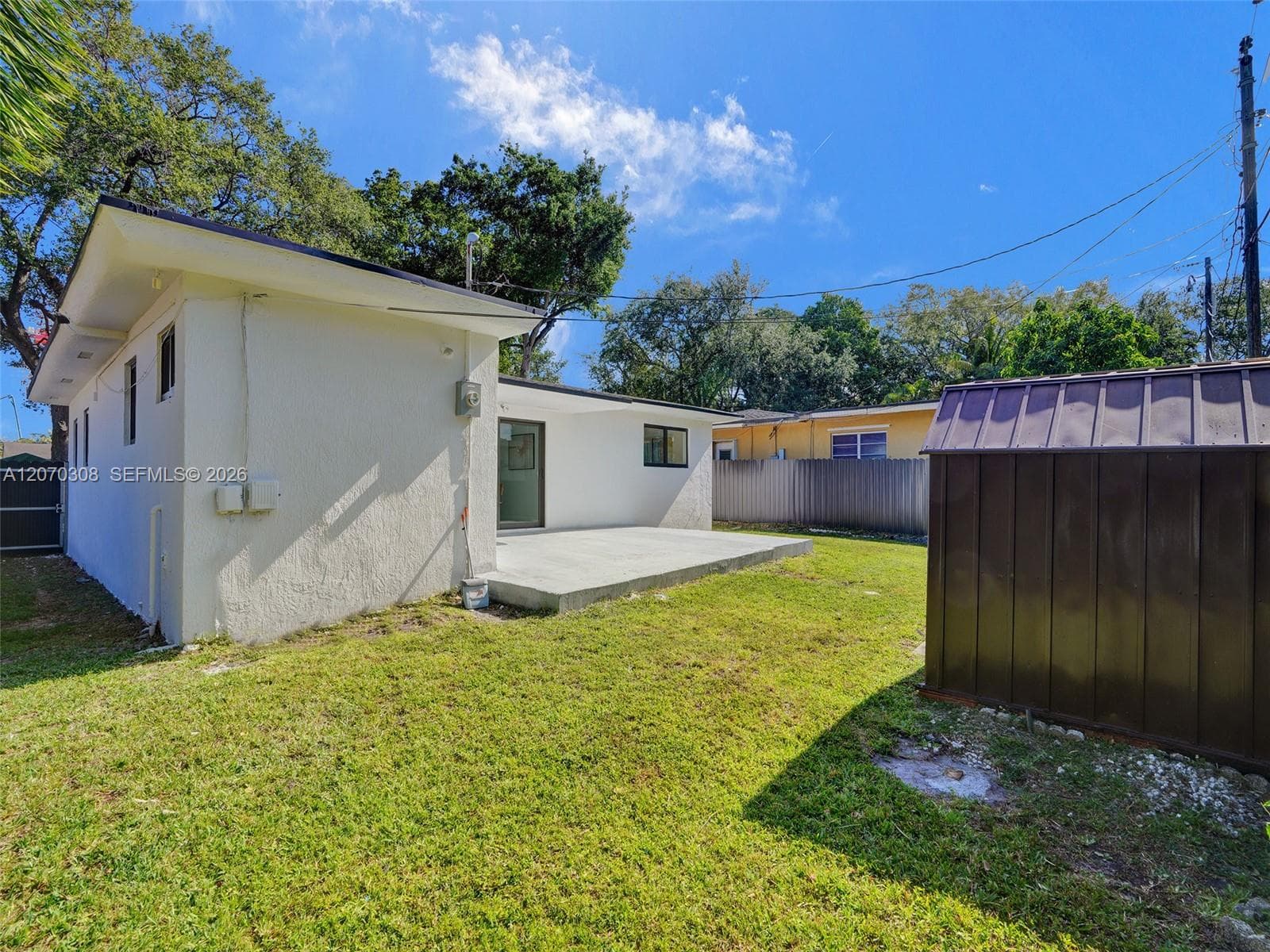 2380 NE 184th Ter photo 49