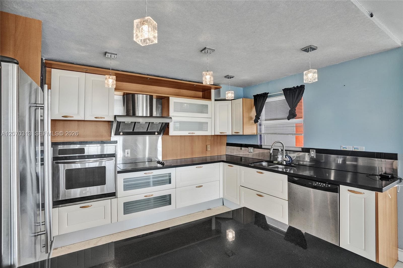 Buckley Towers Condo · #PH15E in Miami - Photo 6
