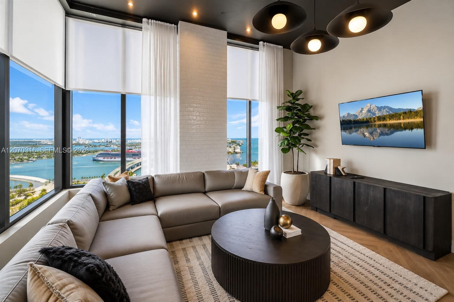 501 FIRST Residences · #3713 in Miami - Photo 13