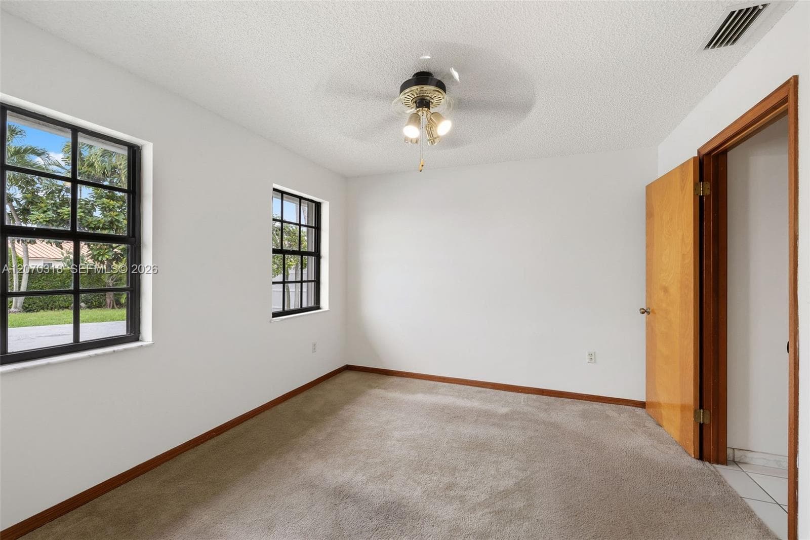 13280 SW 40th Ter photo 34