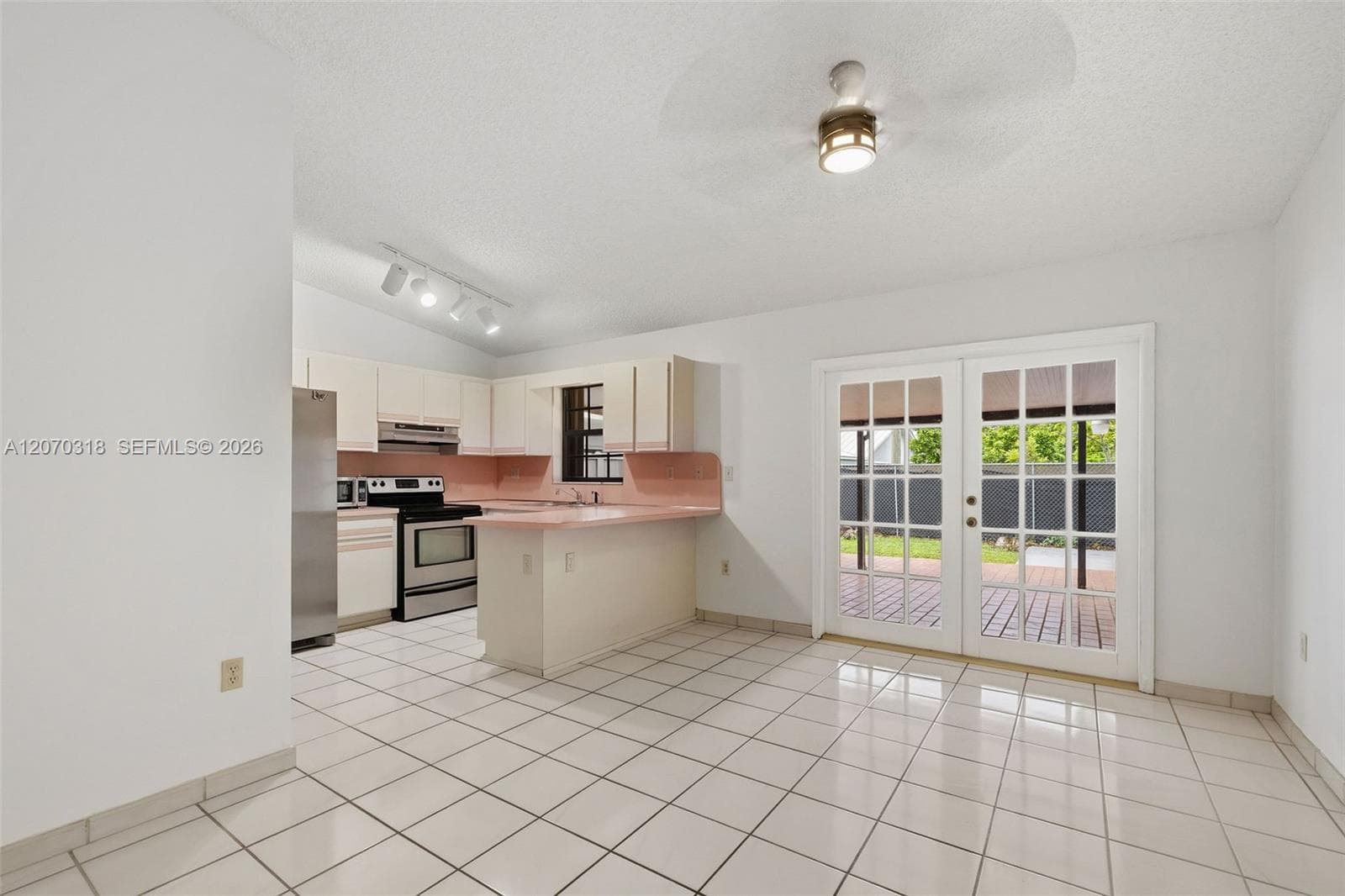 13280 SW 40th Ter photo 8