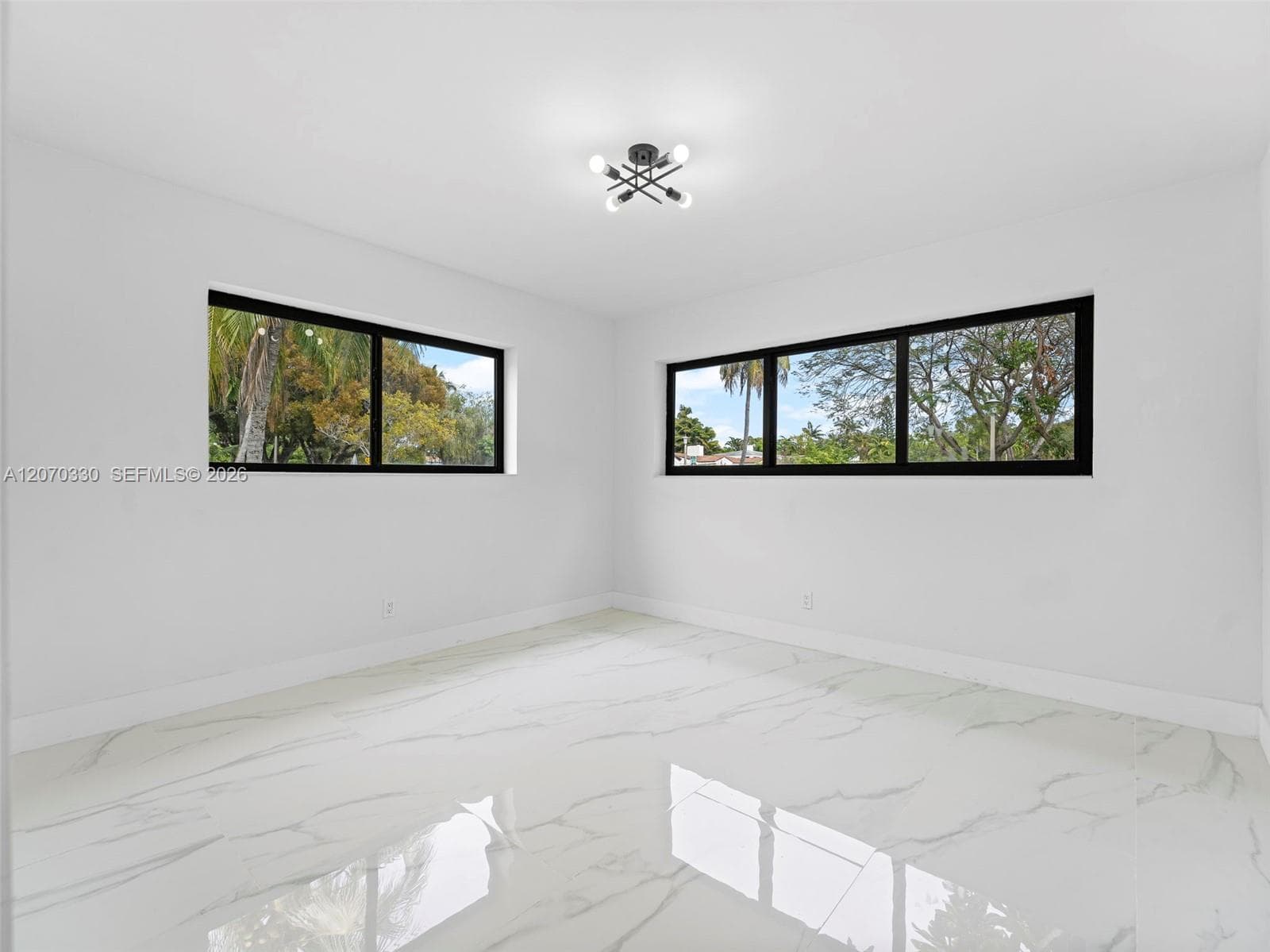2500 SW 23rd Ter photo 16