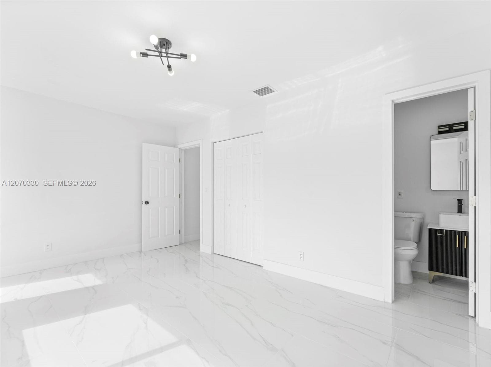 2500 SW 23rd Ter photo 20