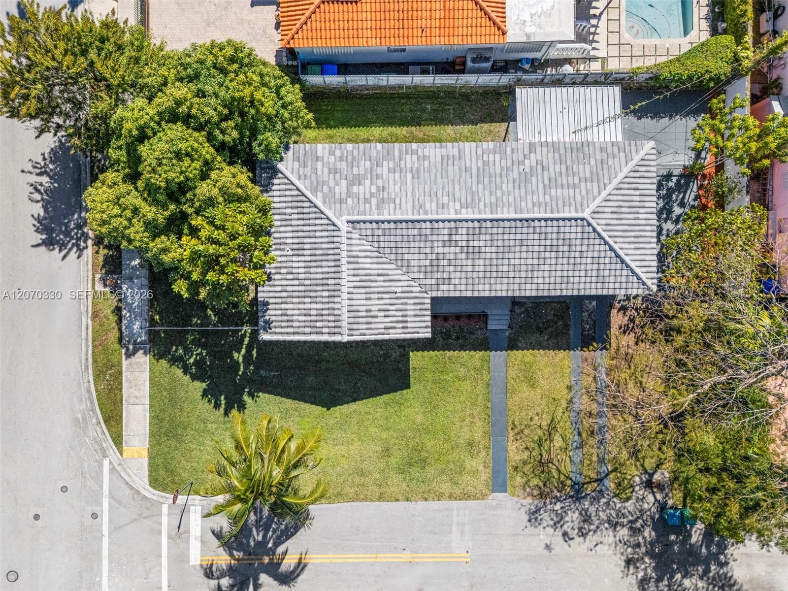 2500 SW 23rd Ter photo 30