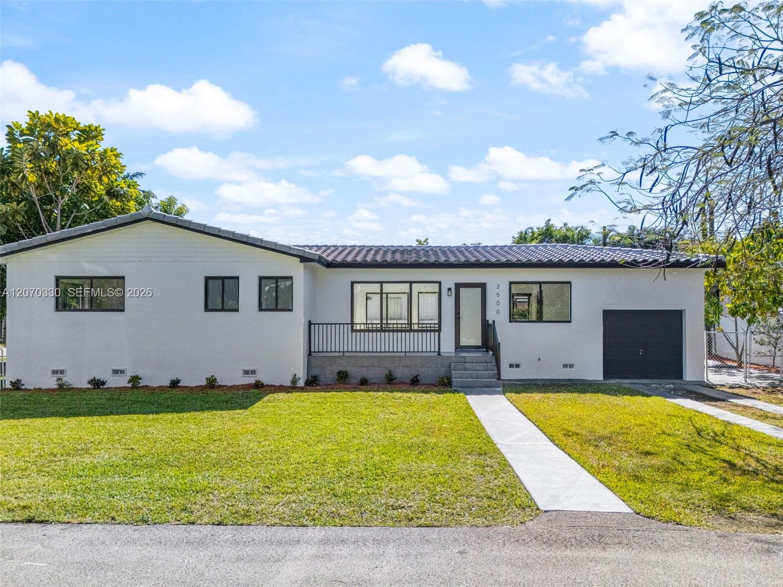 2500 SW 23rd Ter photo 35
