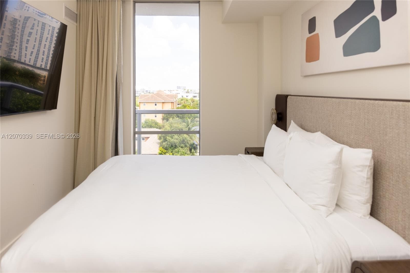 Second bedroom