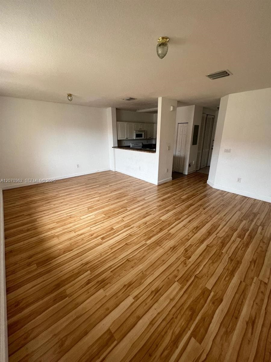 VILLAS AT CARMEL CONDO · #201-15 in Homestead - Photo 3