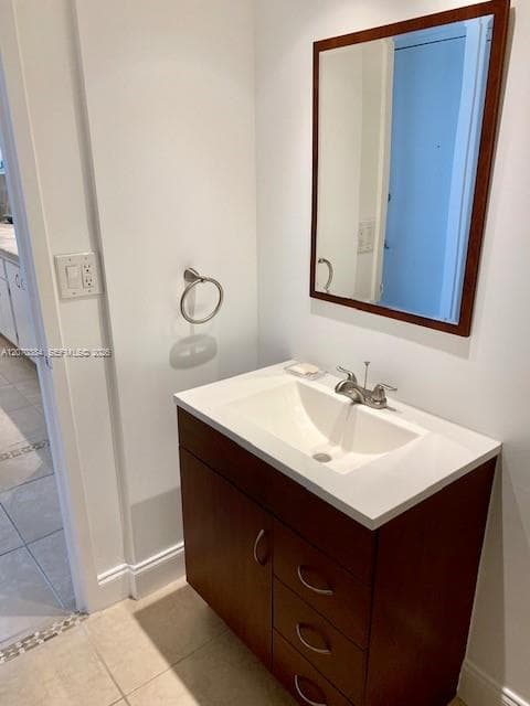 2nd Full Bathroom