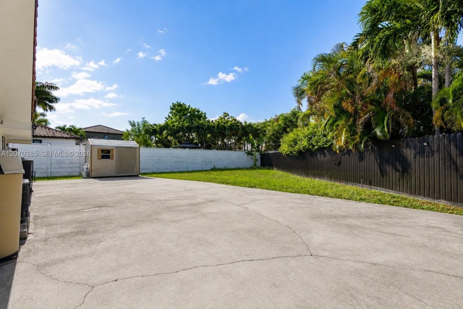 12231 SW 1st St photo 18