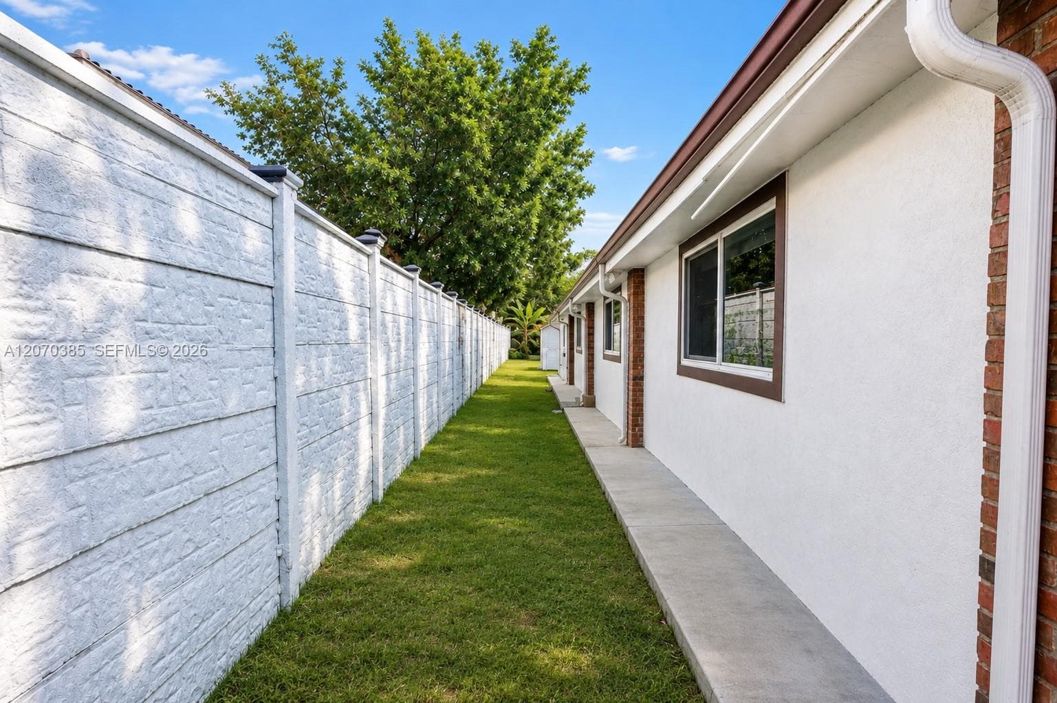 12231 SW 1st St photo 19