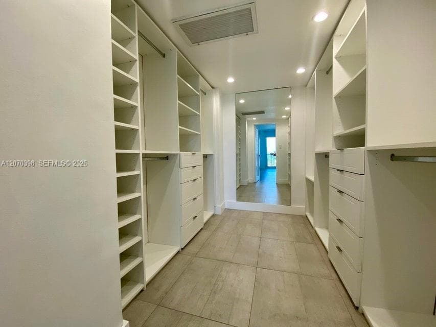 THE CARRIAGE HOUSE CONDO · #620 in Miami Beach - Photo 17