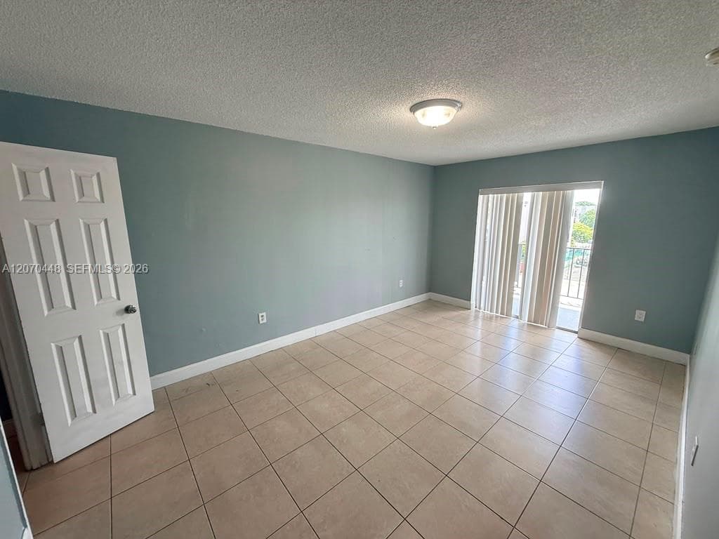 WESTLAND GARDENS CONDO · #402 in Hialeah - Photo 3