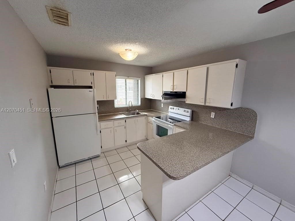 CADIZ II CONDO · #14 in Hialeah - Photo 7