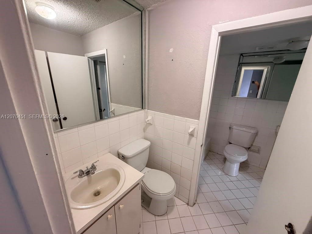 CADIZ II CONDO · #14 in Hialeah - Photo 5