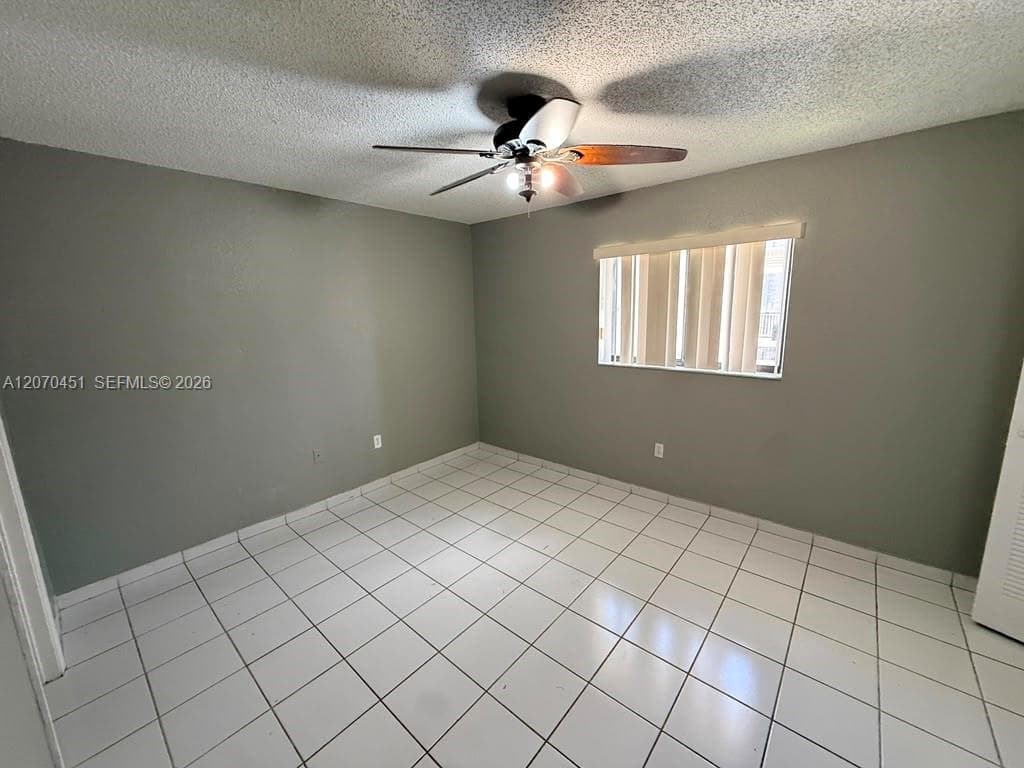CADIZ II CONDO · #14 in Hialeah - Photo 4