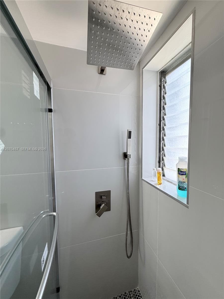 GOLDEN HOUSE CONDO · #707 in Miami Beach - Photo 6