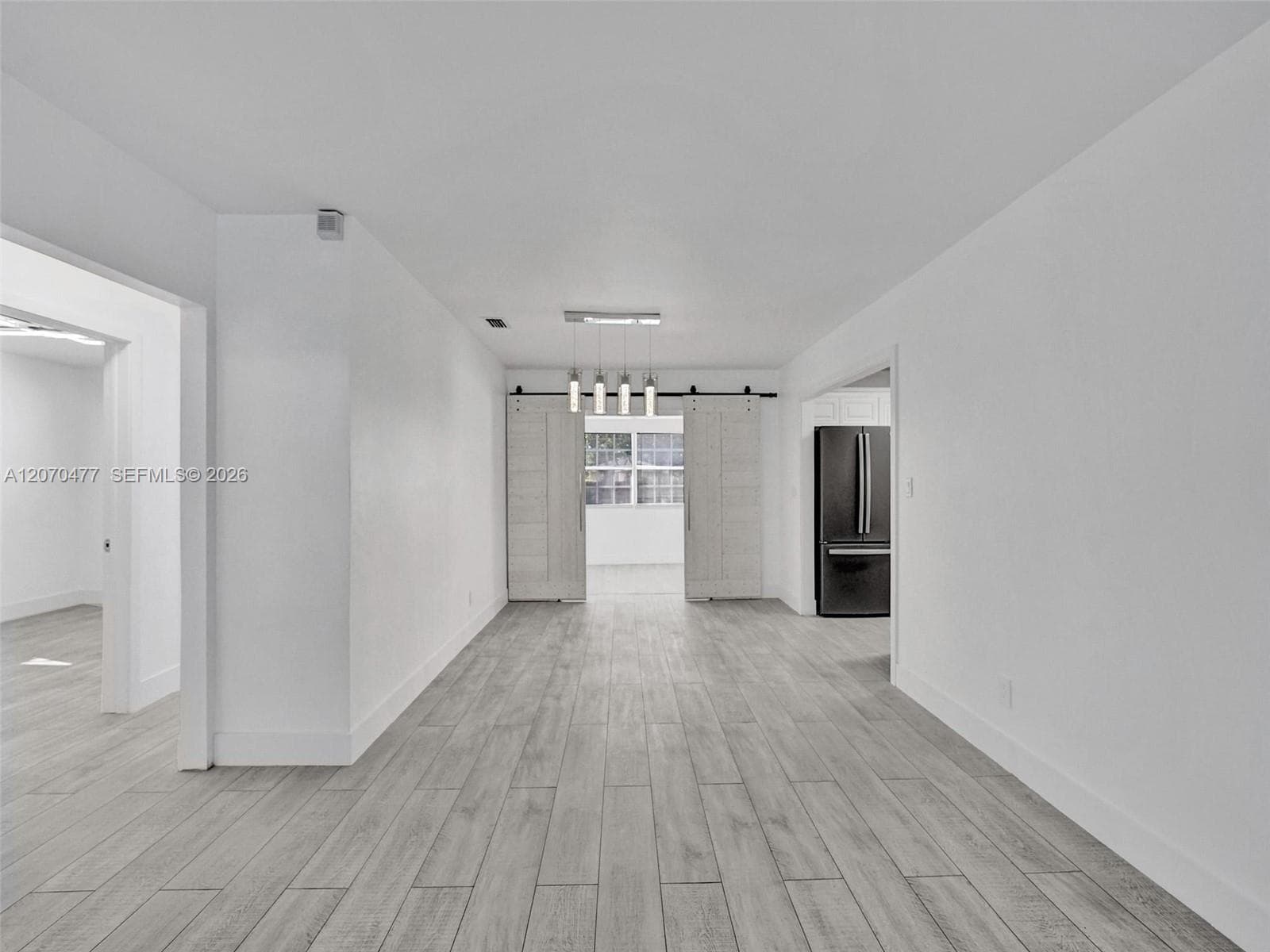 2446 Fillmore St photo 17