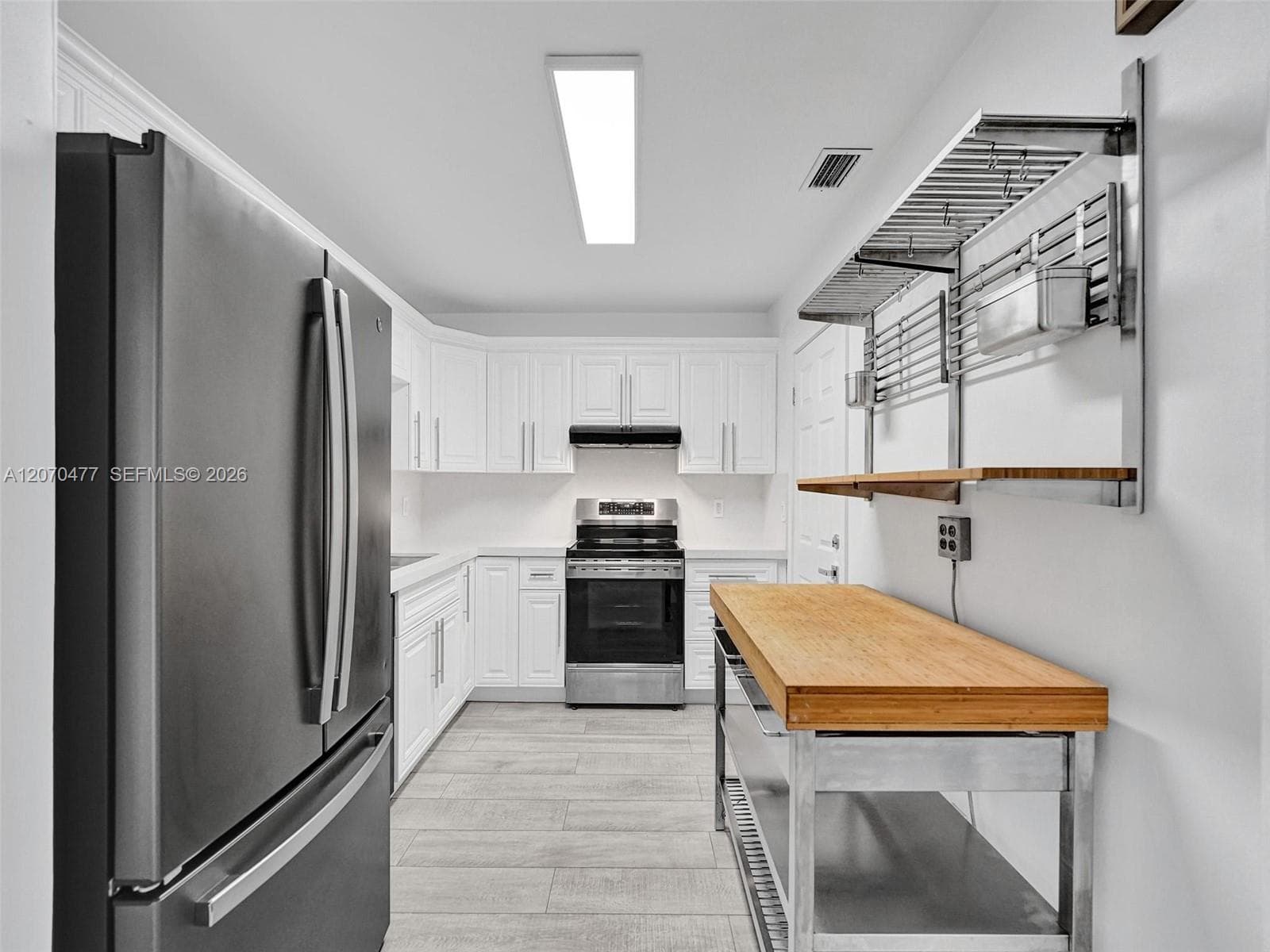 2446 Fillmore St photo 22