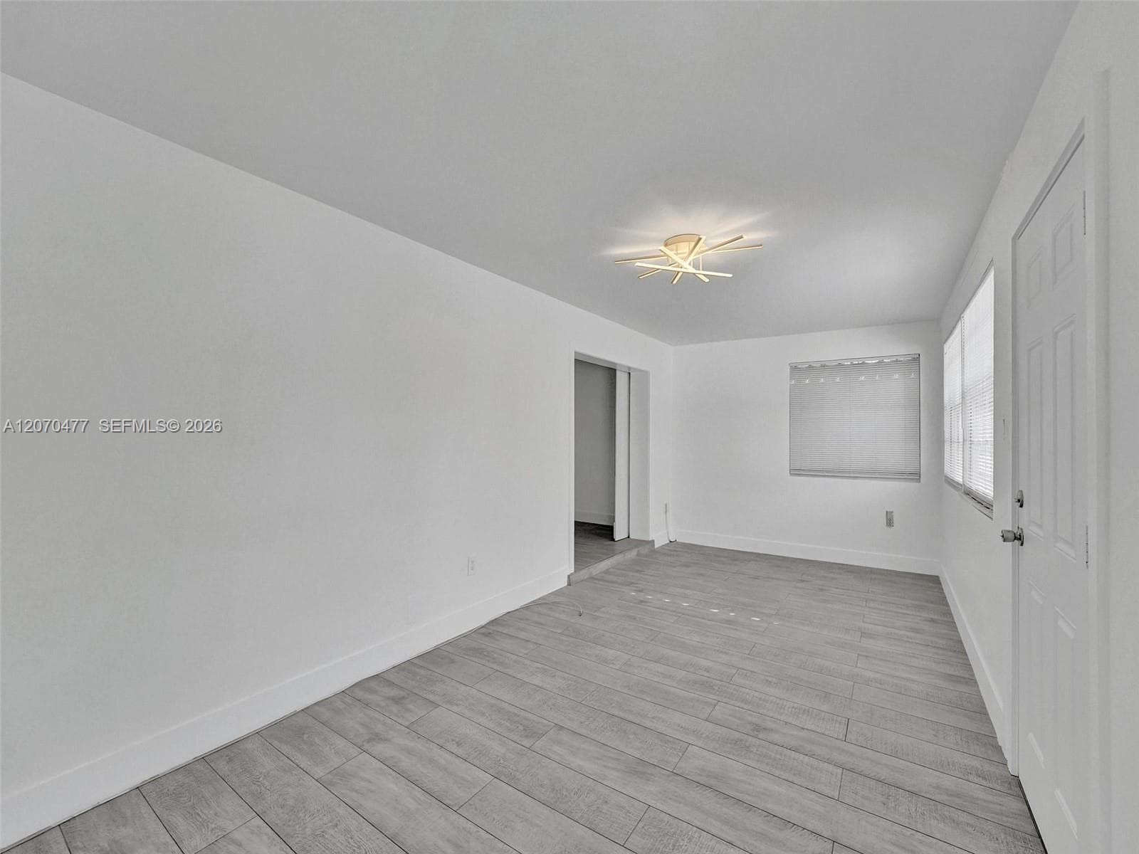 2446 Fillmore St photo 41