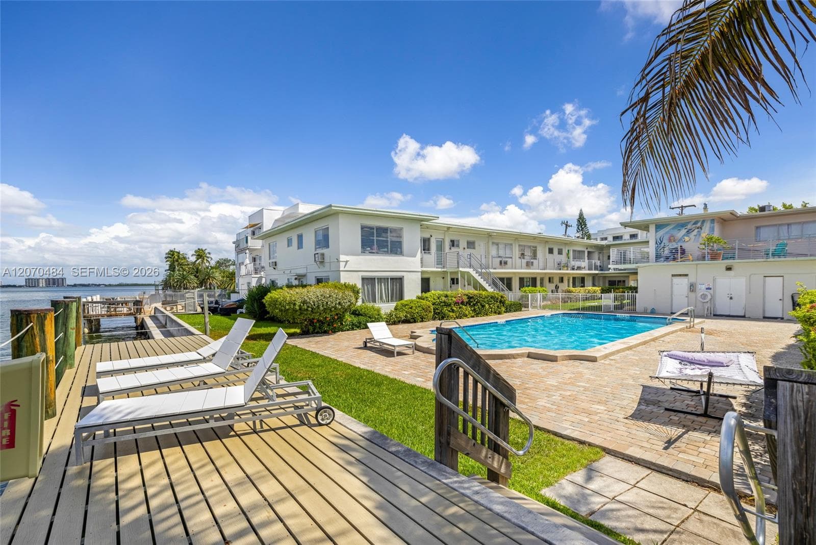 JOYCIA APARTMENTS CONDO · #7 in Miami Beach - Photo 3