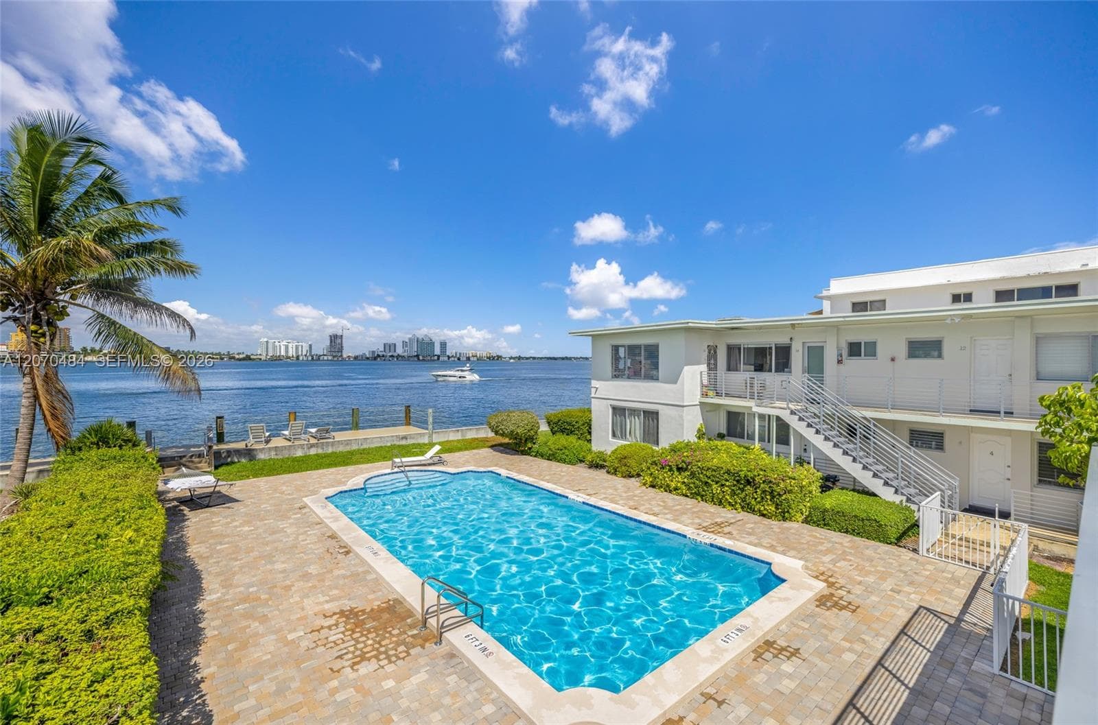 JOYCIA APARTMENTS CONDO · #7 in Miami Beach - Photo 24