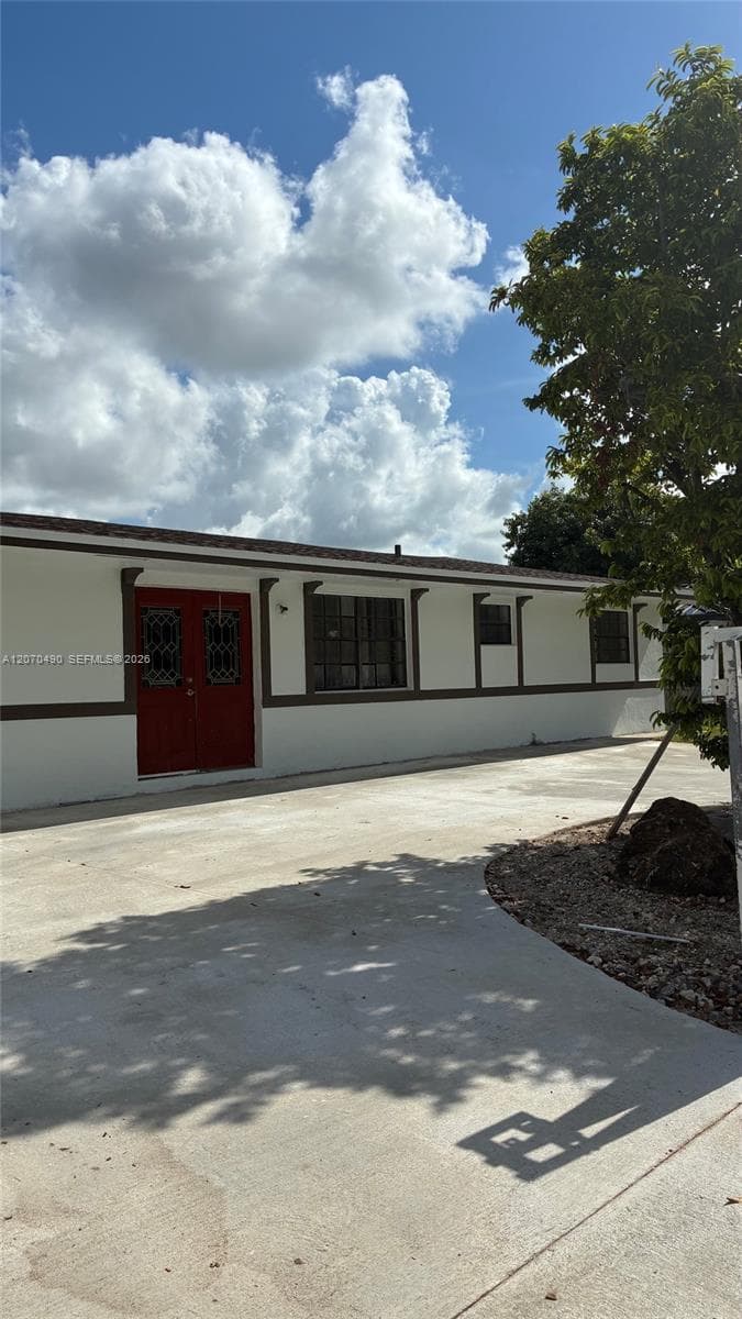 14521 SW 296th St photo 12