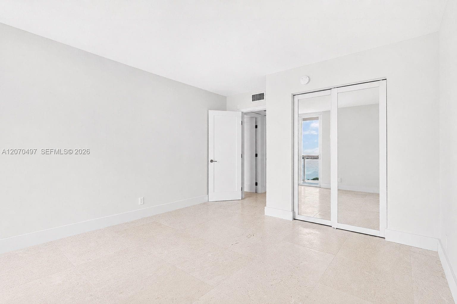 Arlen House East · #1626 in Sunny Isles Beach - Photo 16