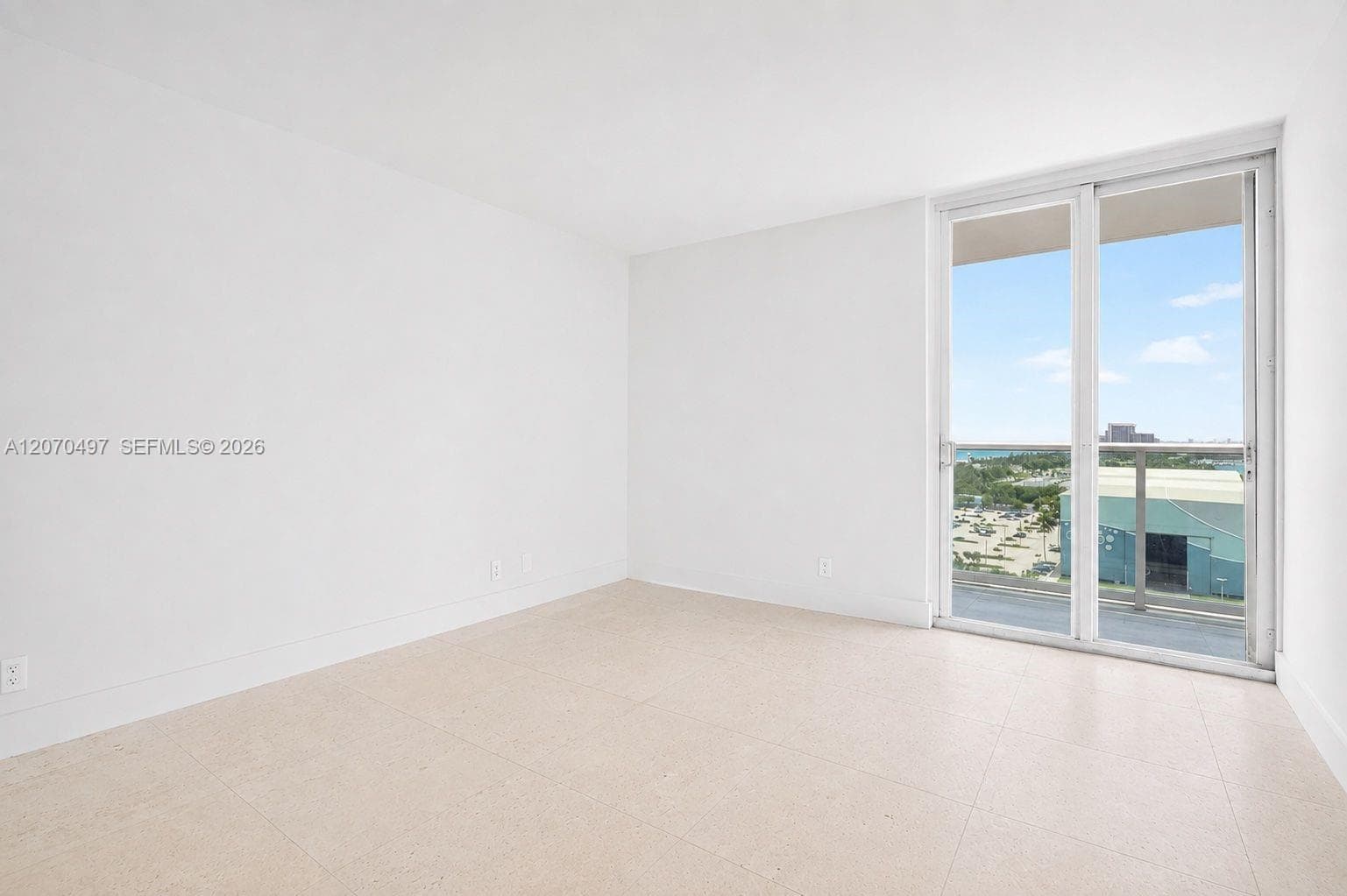 Arlen House East · #1626 in Sunny Isles Beach - Photo 15