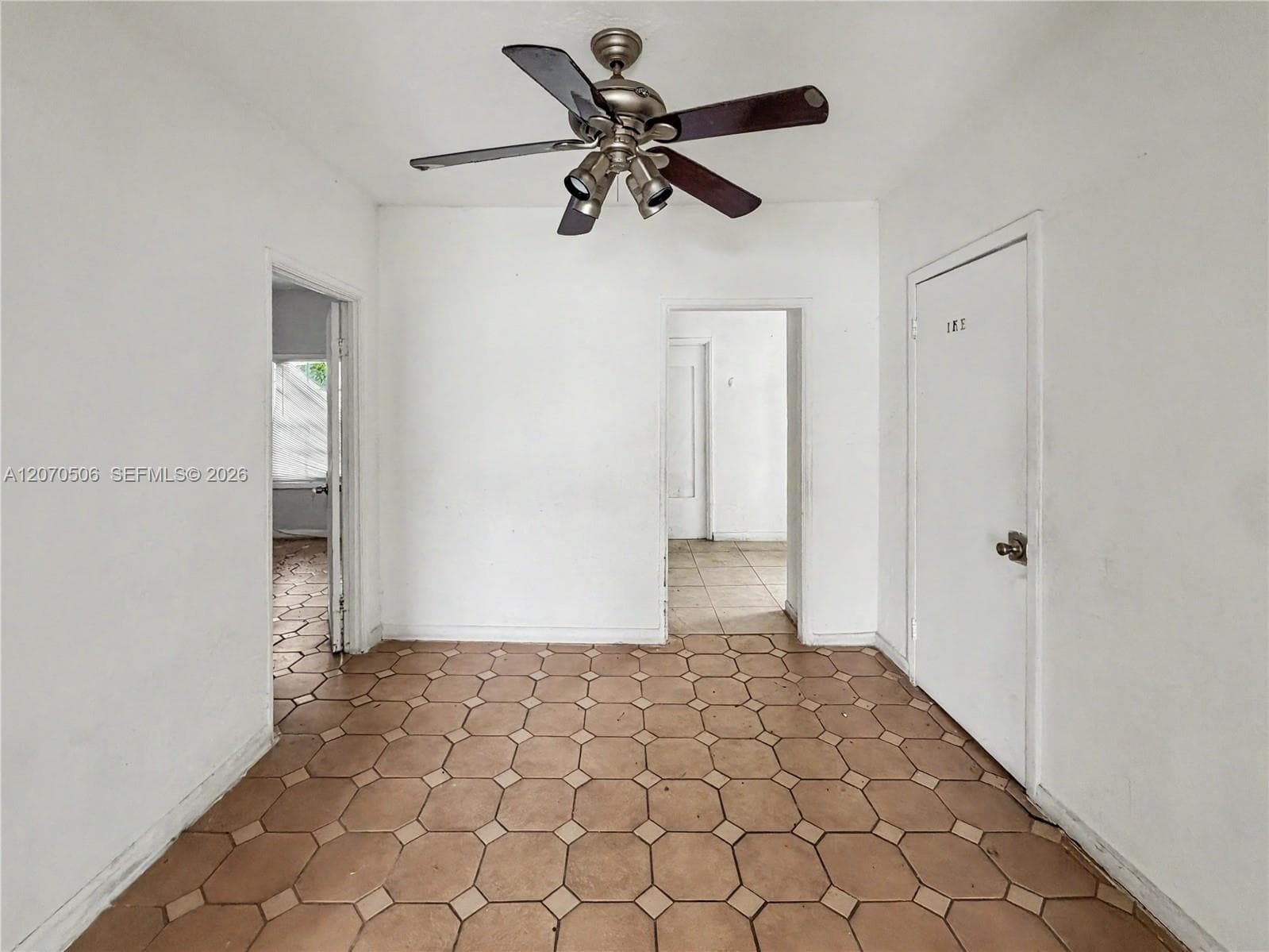 2728 NW 3rd St photo 10
