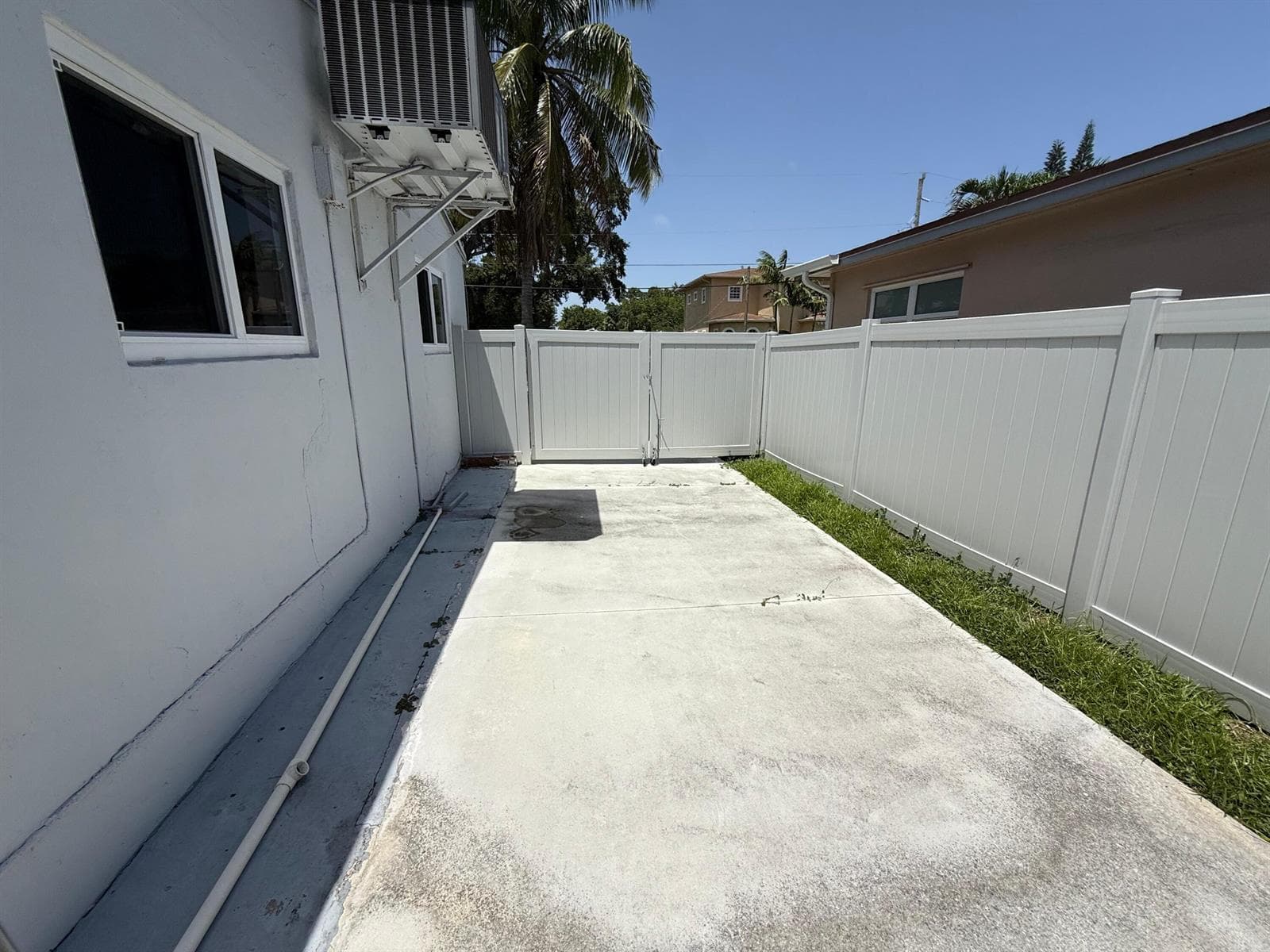 Side yard