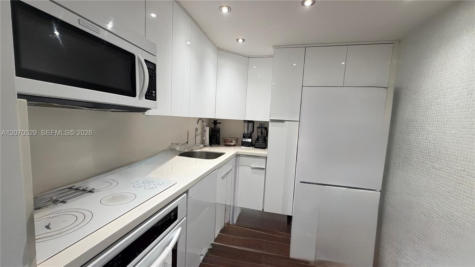 FLAMENCO CONDO TOWER I · #304 in Aventura - Photo 12