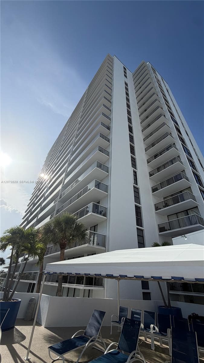 FLAMENCO CONDO TOWER I · #304 in Aventura - Photo 32