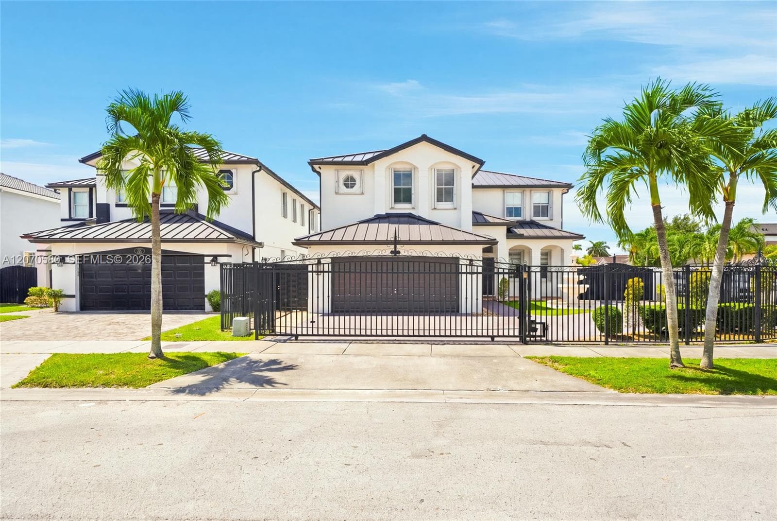 15154 SW 20th Ln photo 2