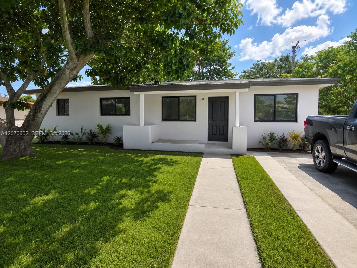 2910 NW 175th St photo 10